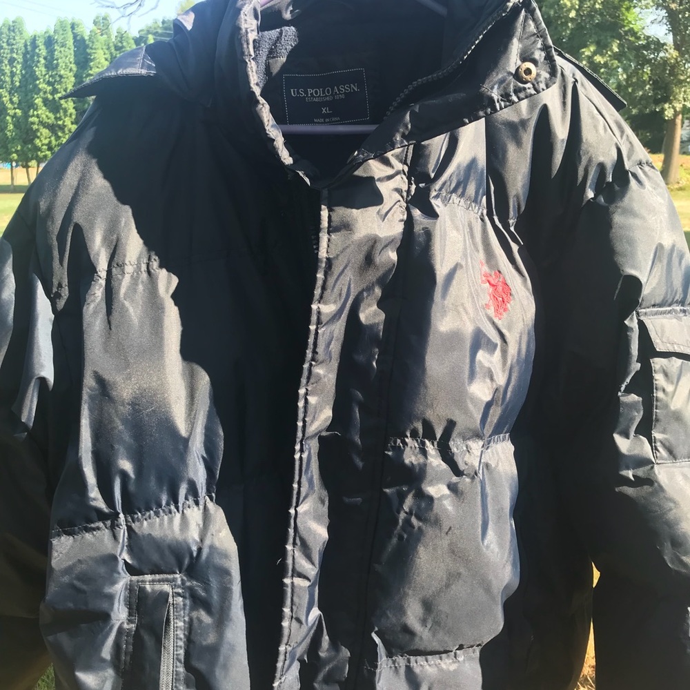 Men’s XL Assn Polo Winter Coat!